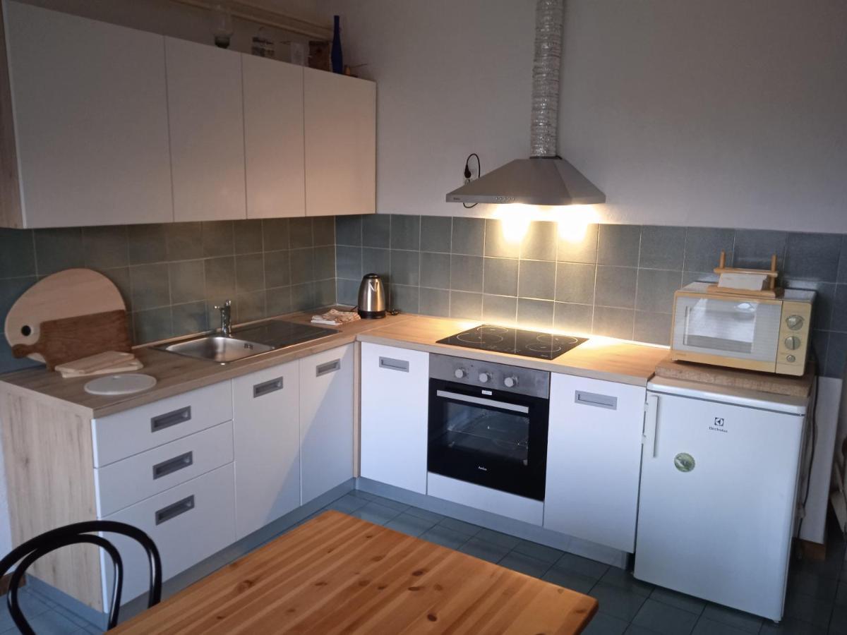 Rooms "Nada Zunic" Knin Eksteriør billede