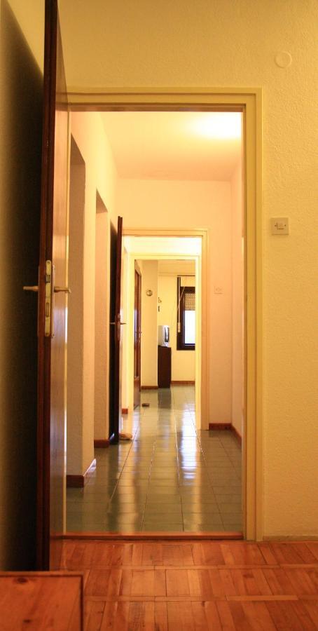 Rooms "Nada Zunic" Knin Eksteriør billede